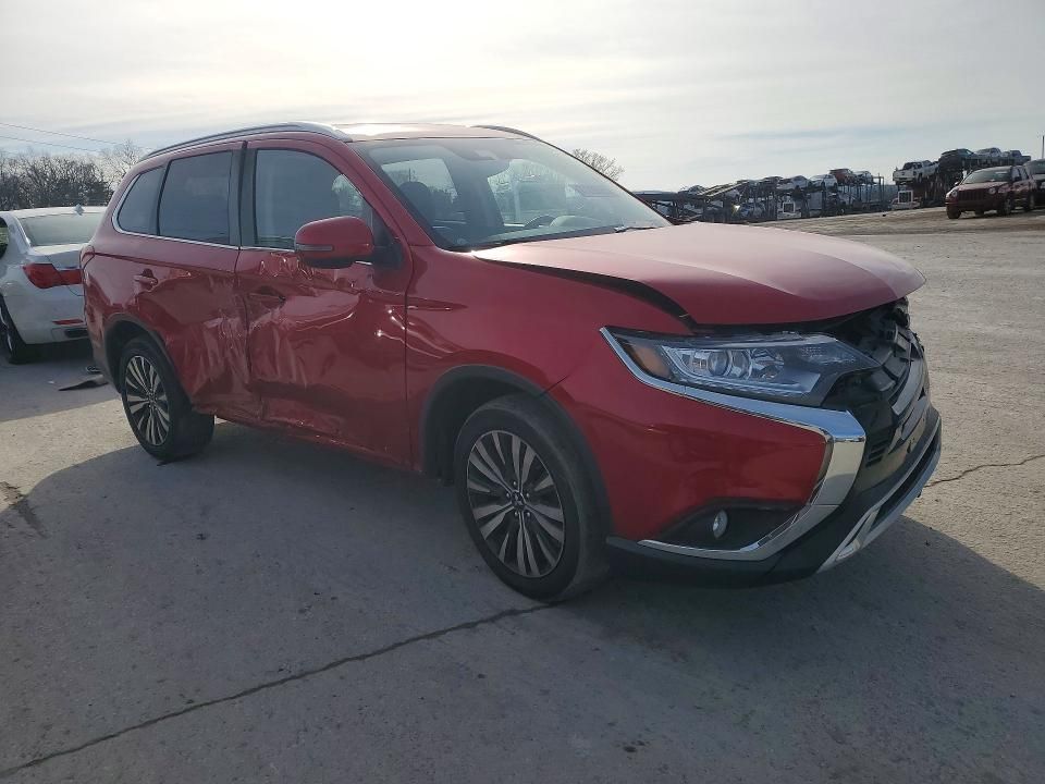 2020 Mitsubishi Outlander se