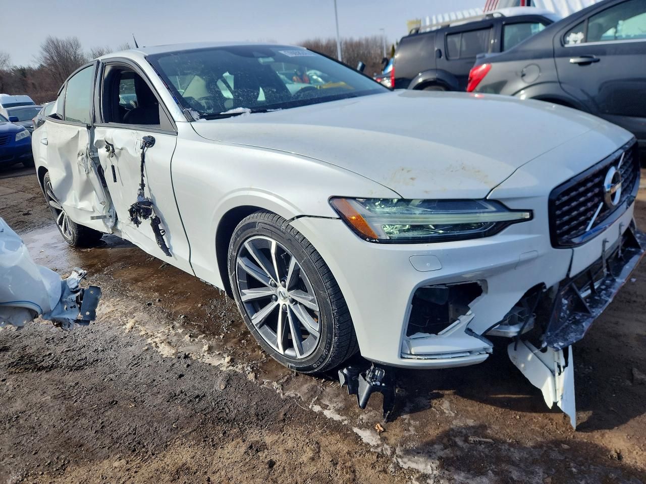 2022 Volvo S60 B5 Momentum