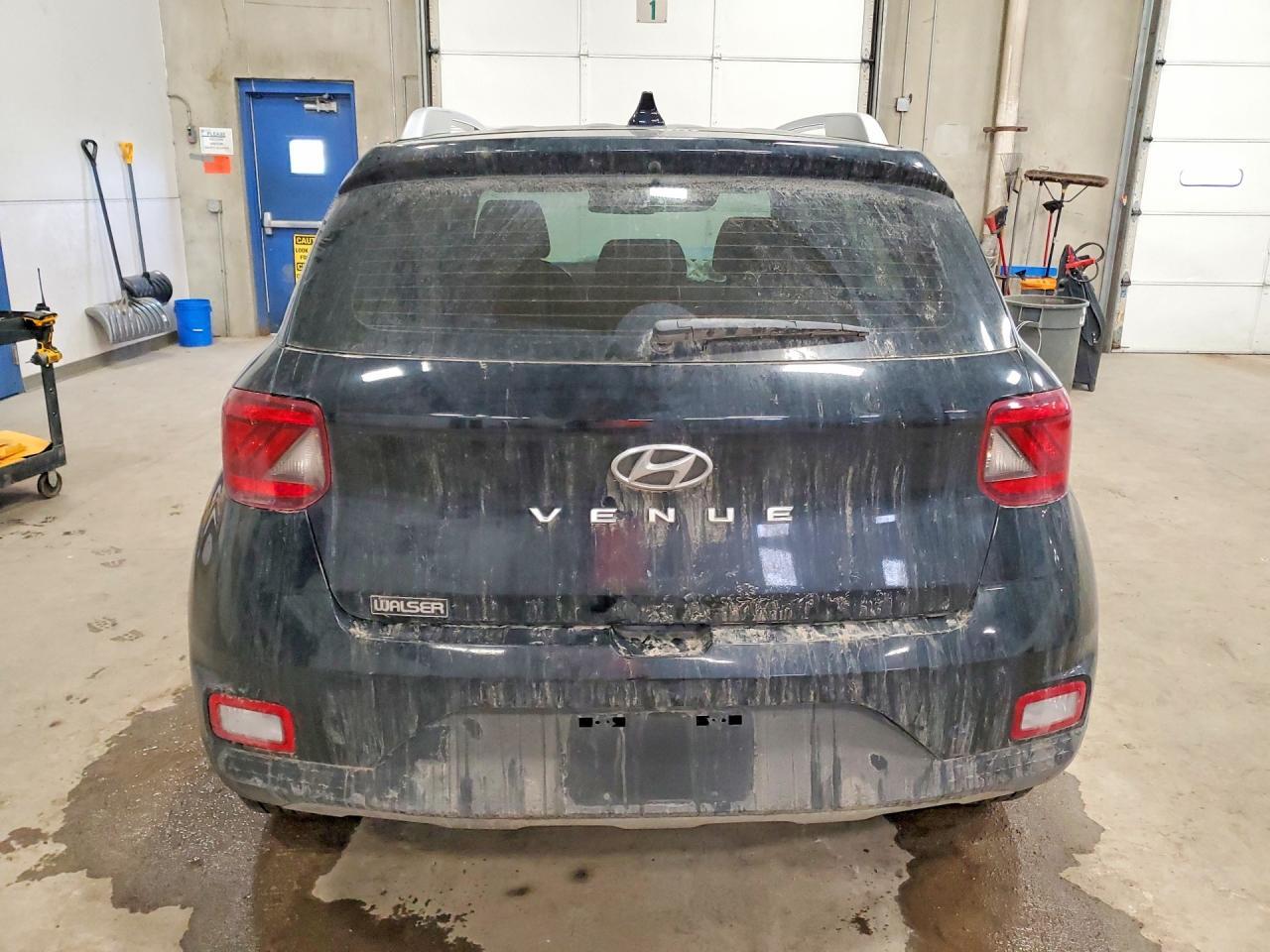 2022 Hyundai Venue sel