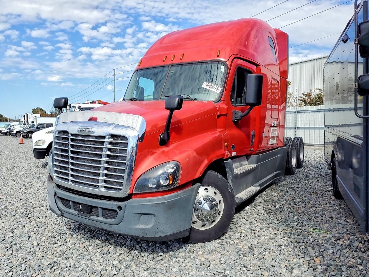 2017 Freightliner Cascadia 125 Semi Truck