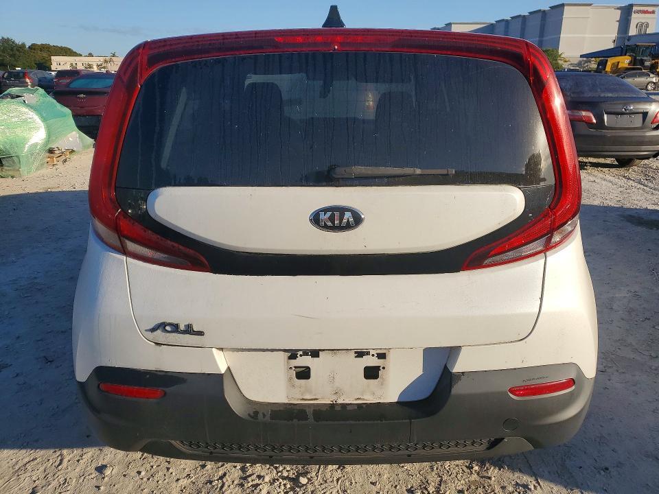 2020 KIA Soul lx
