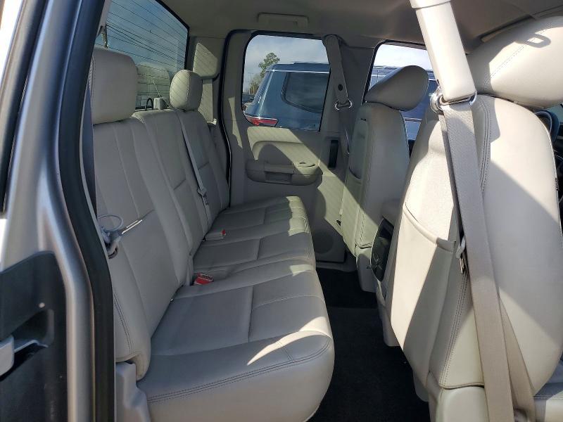 2011 Chevrolet Silverado K1500 lt