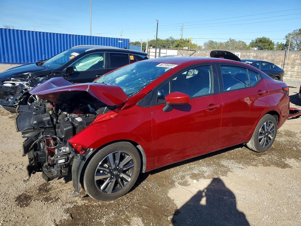 2025 Nissan Versa sv