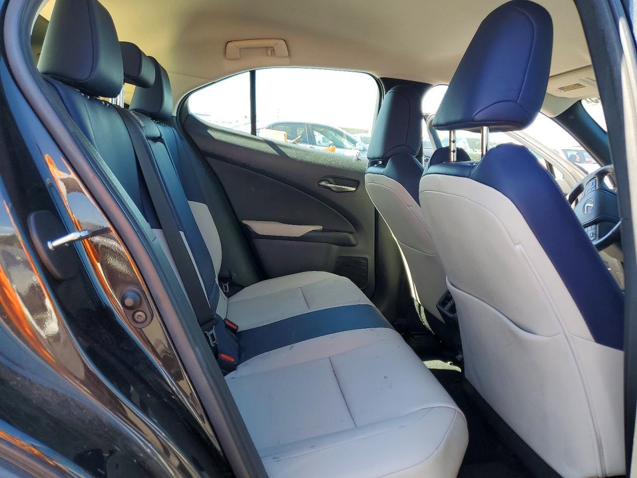 2021 Lexus Ux 250h Base