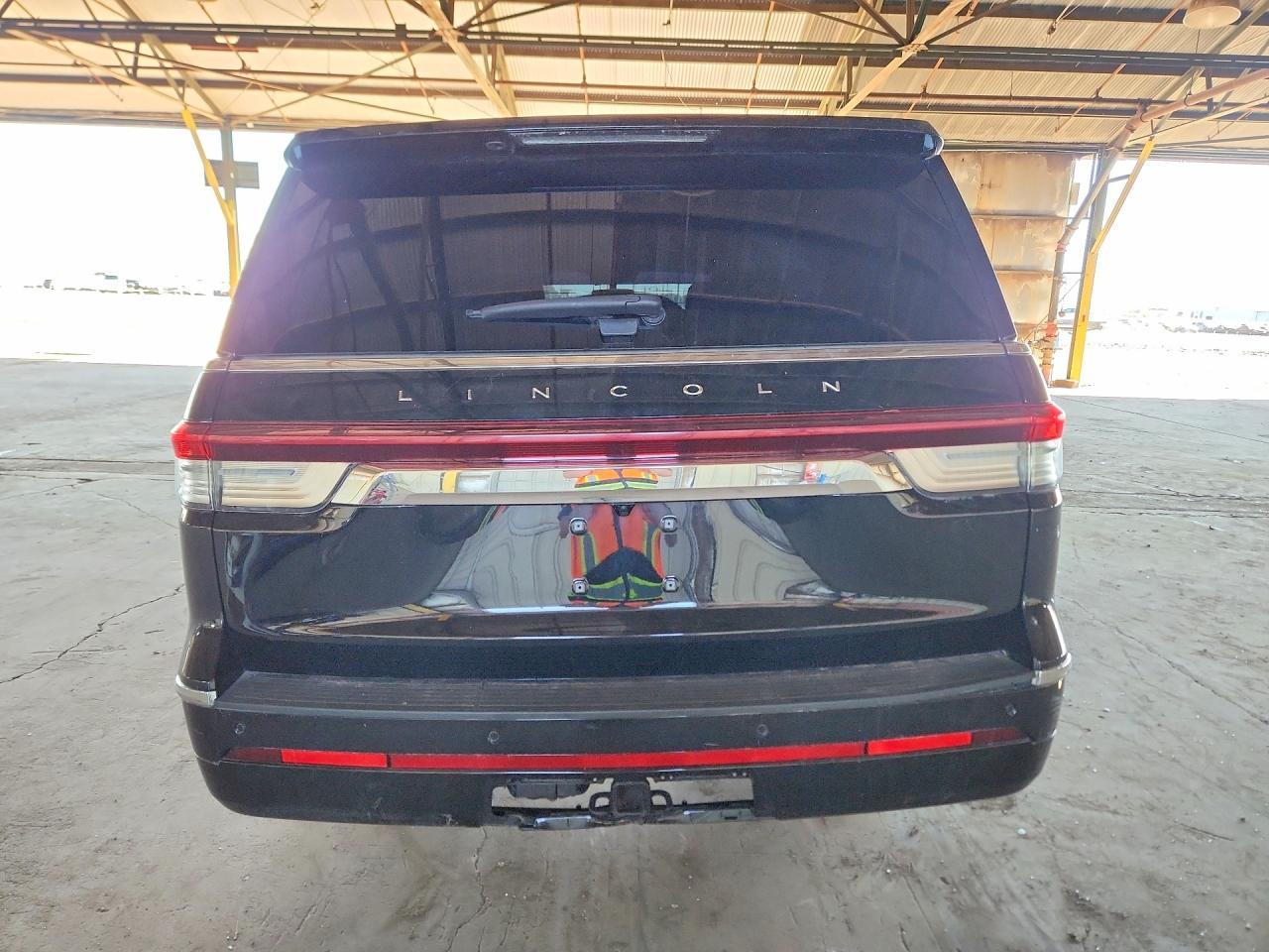 2023 Lincoln Navigator l