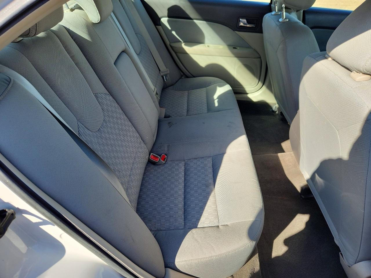2012 Ford Fusion s