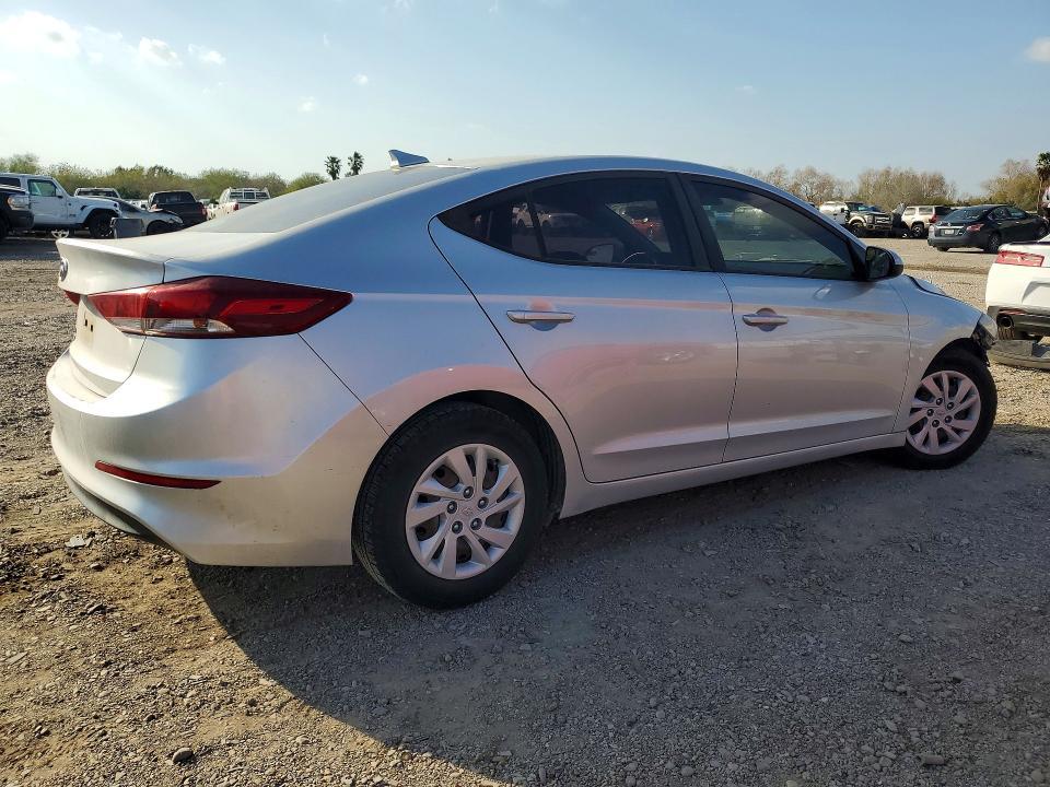 2018 Hyundai Elantra se