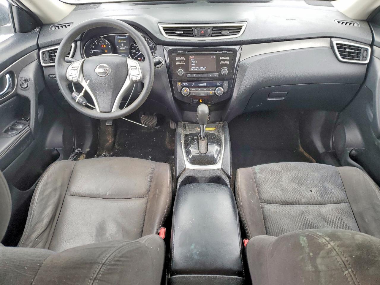 2015 Nissan Rogue s