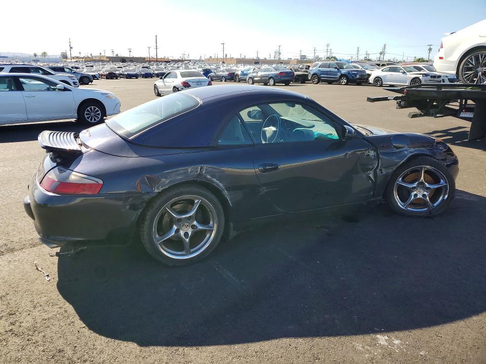 2003 Porsche 911 Carrera 2