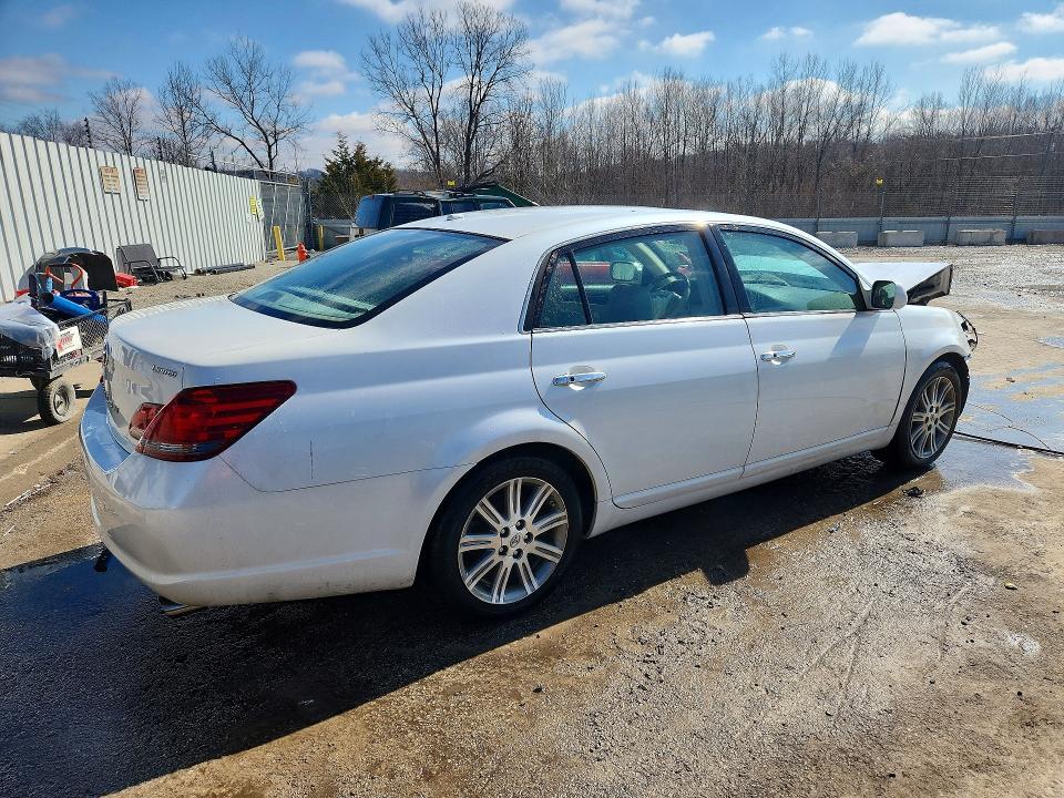 2010 Toyota Avalon Limited