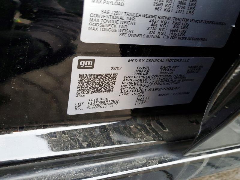 2023 GMC Sierra K1500 AT4