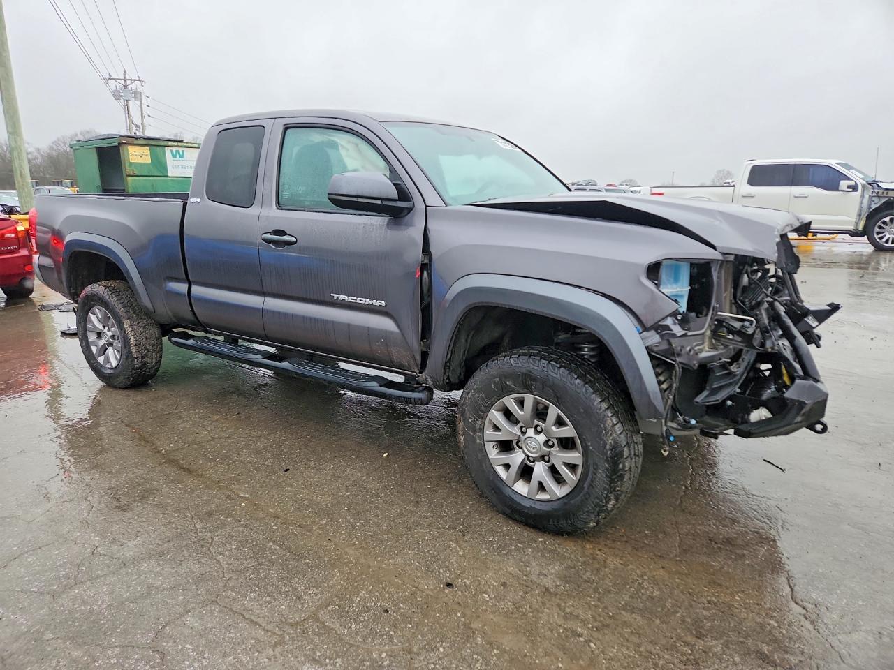 2017 Toyota Tacoma SR5 V6