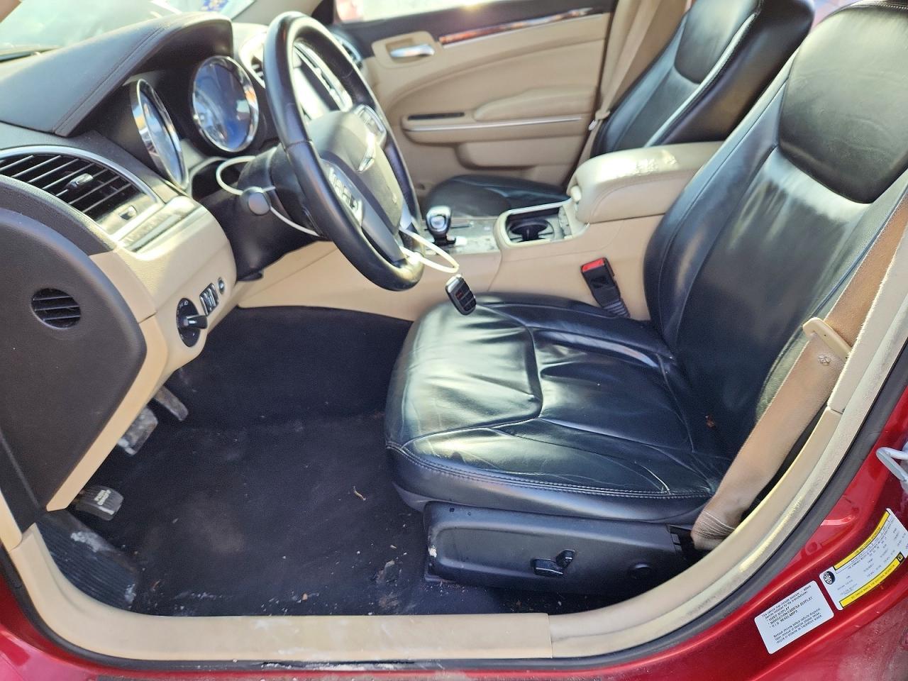 2012 Chrysler 300