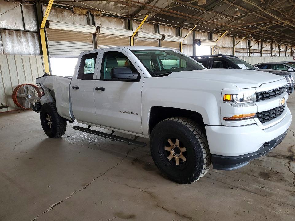 2017 Chevrolet Silverado C1500 Custom