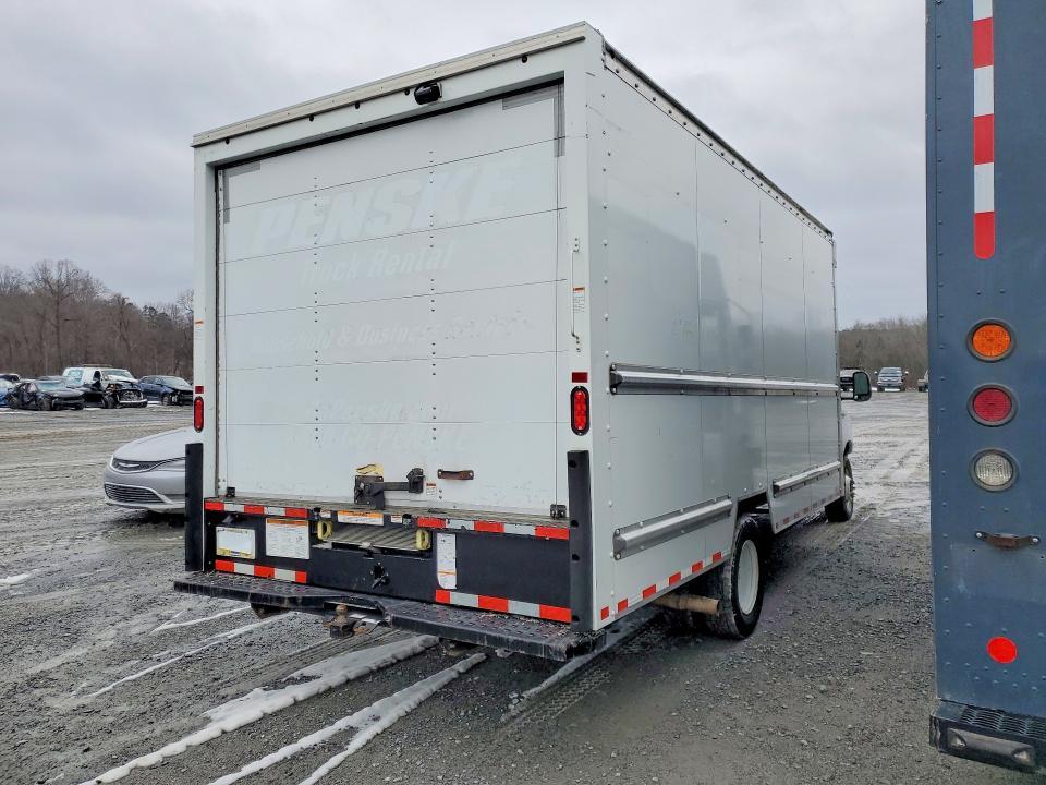 2022 Ford Econoline-box Truck