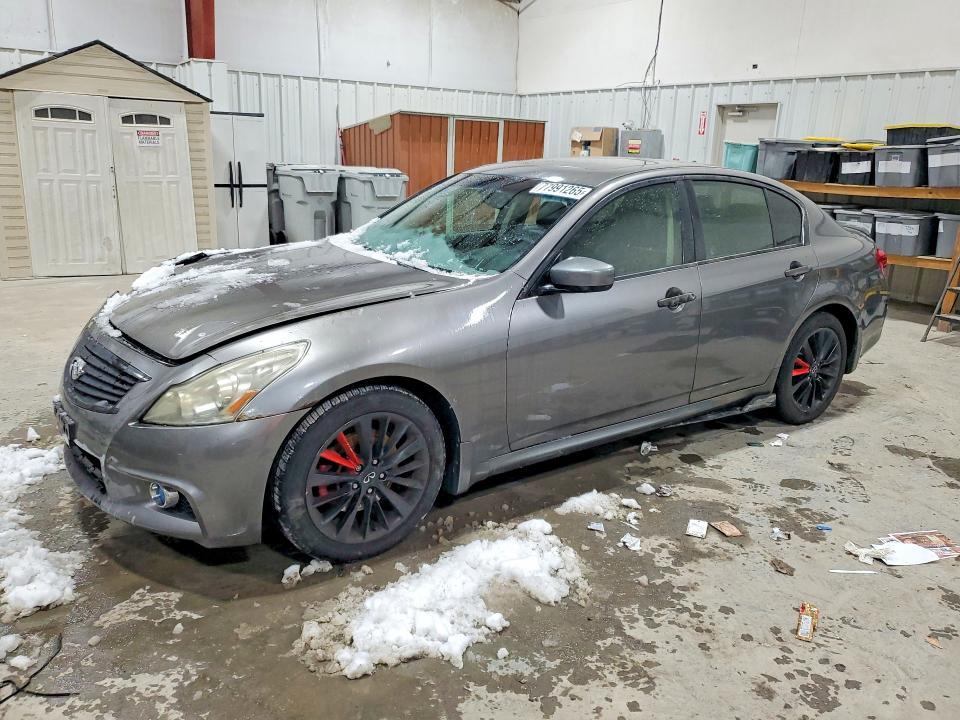 2013 Infiniti G37