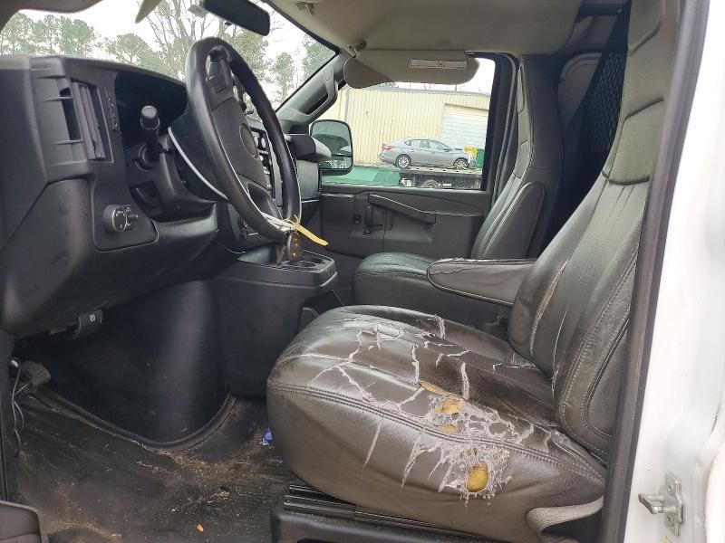 2017 Chevrolet Express G2500