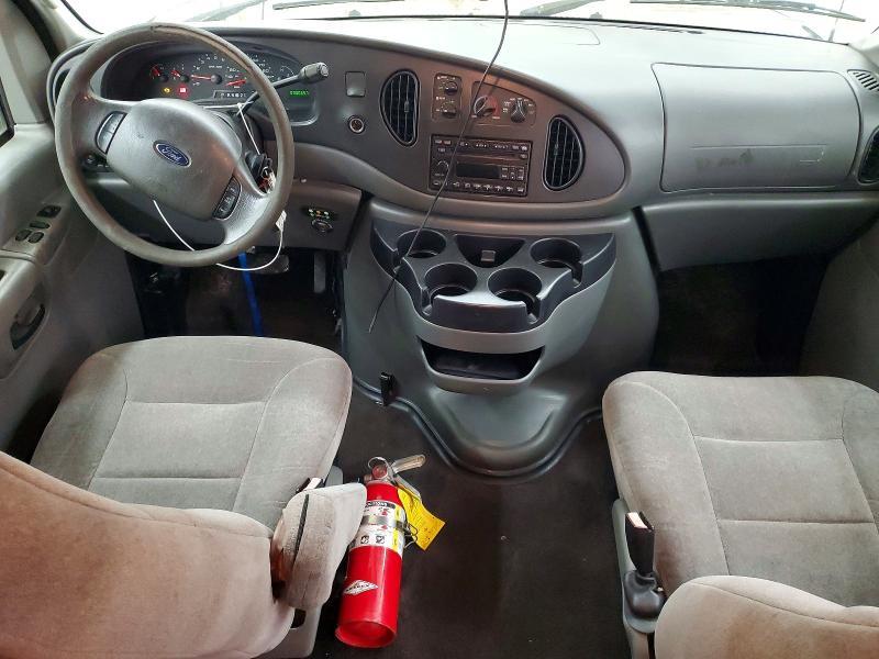 2007 Ford Econoline E350 Super Duty van
