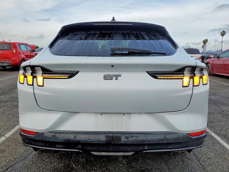 2023 Ford Mustang Mach-e gt