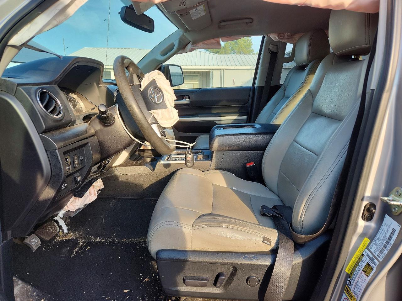 2014 Toyota Tundra SR5