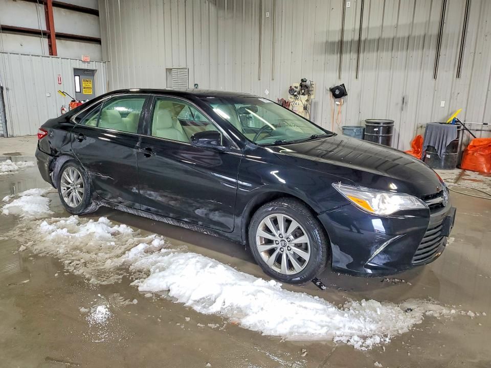 2017 Toyota Camry le