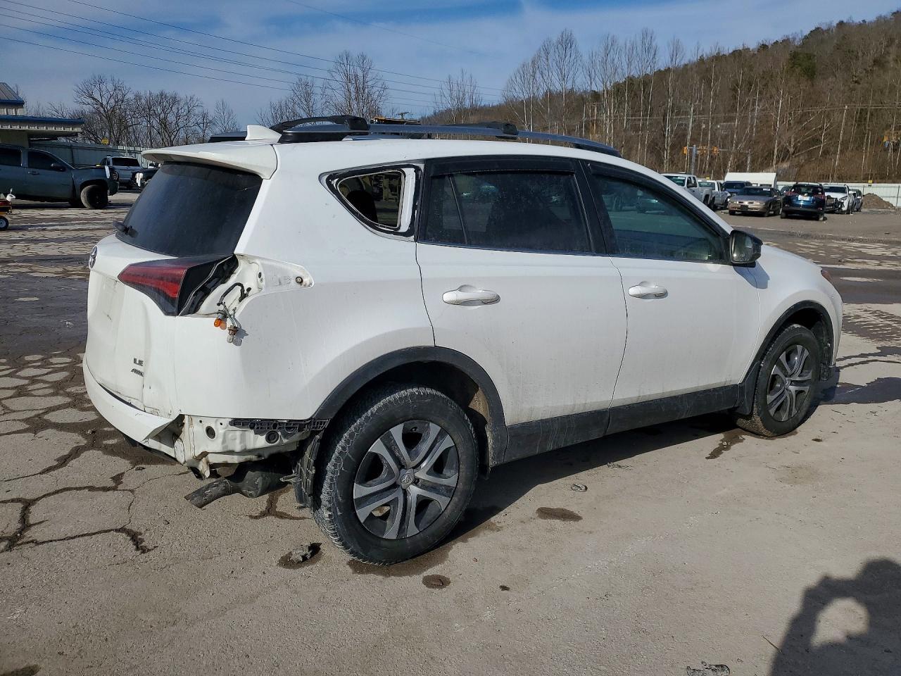 2017 Toyota Rav4 le