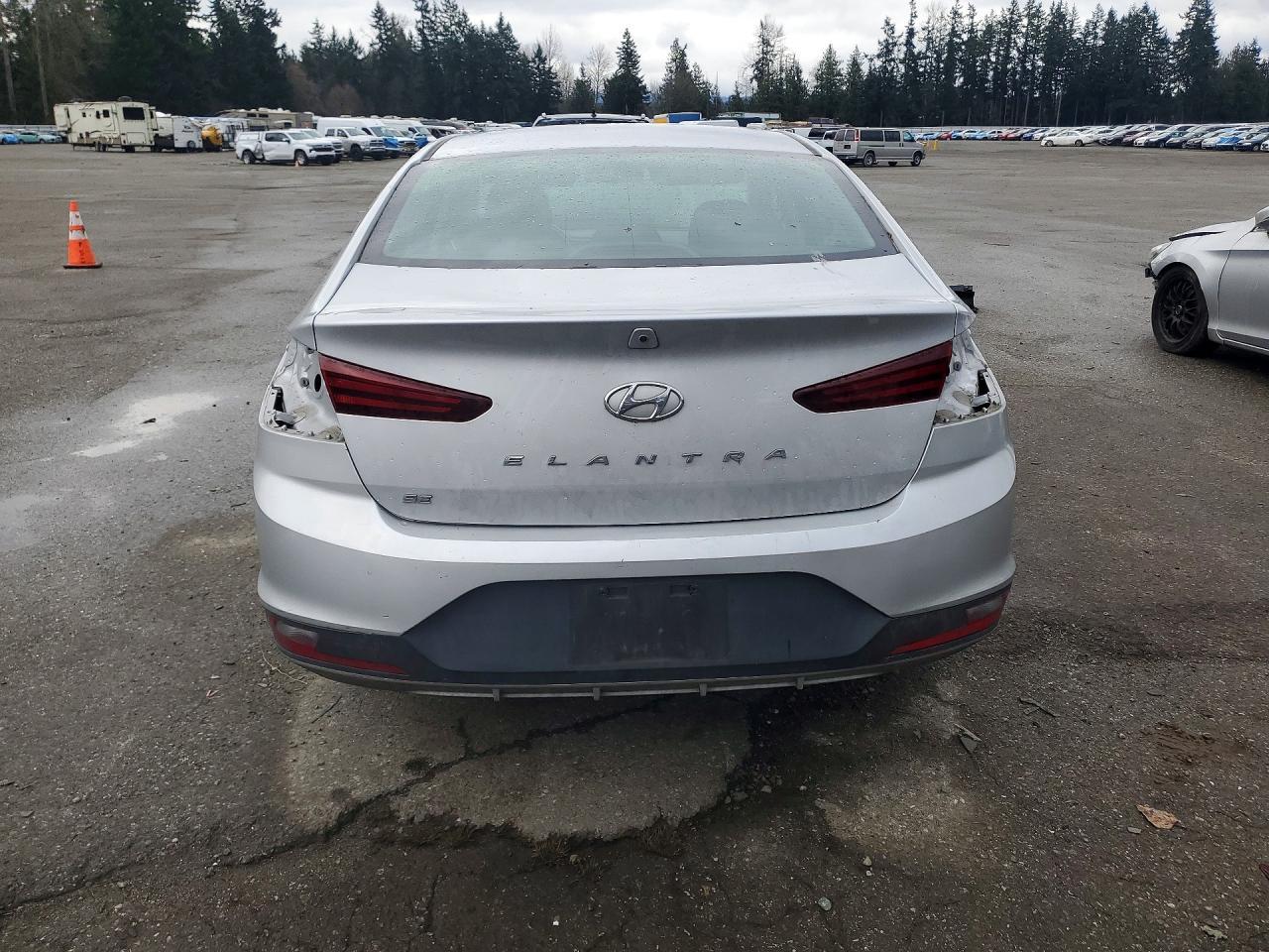 2019 Hyundai Elantra se