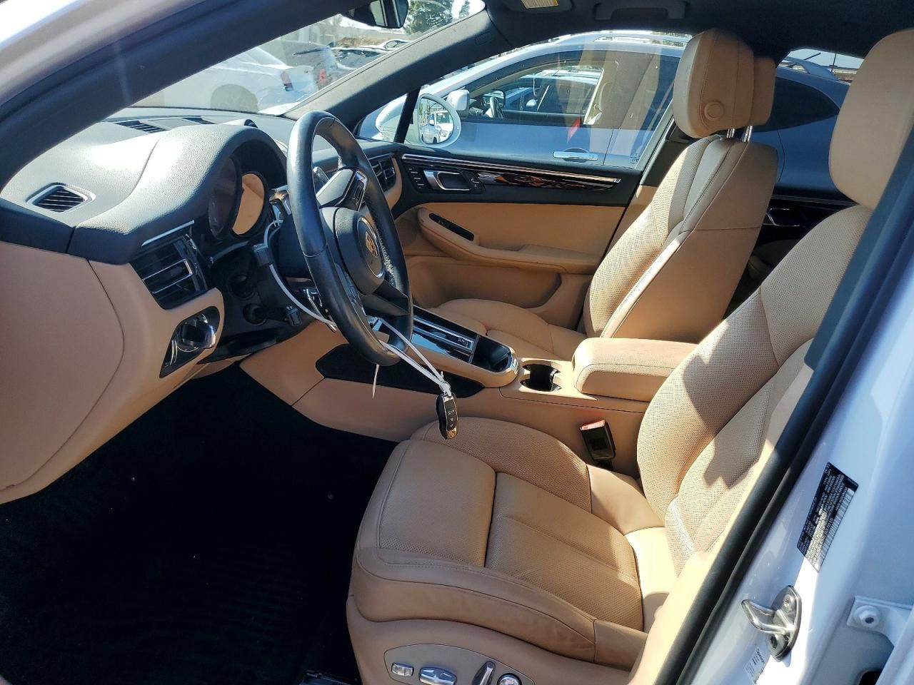 2024 Porsche Macan s