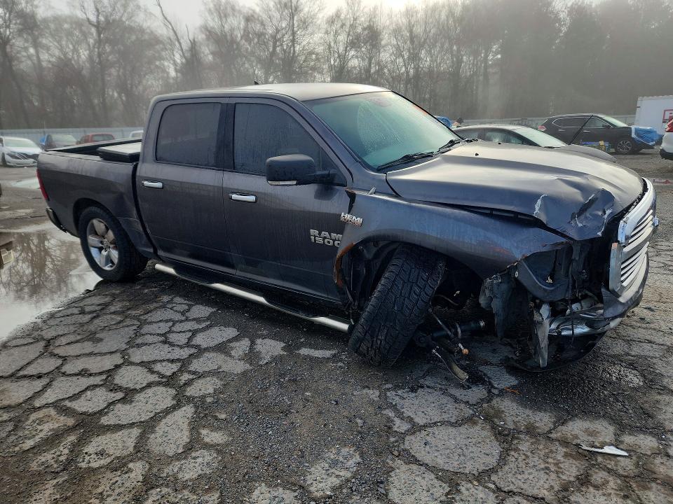 2016 Dodge RAM 1500 SLT