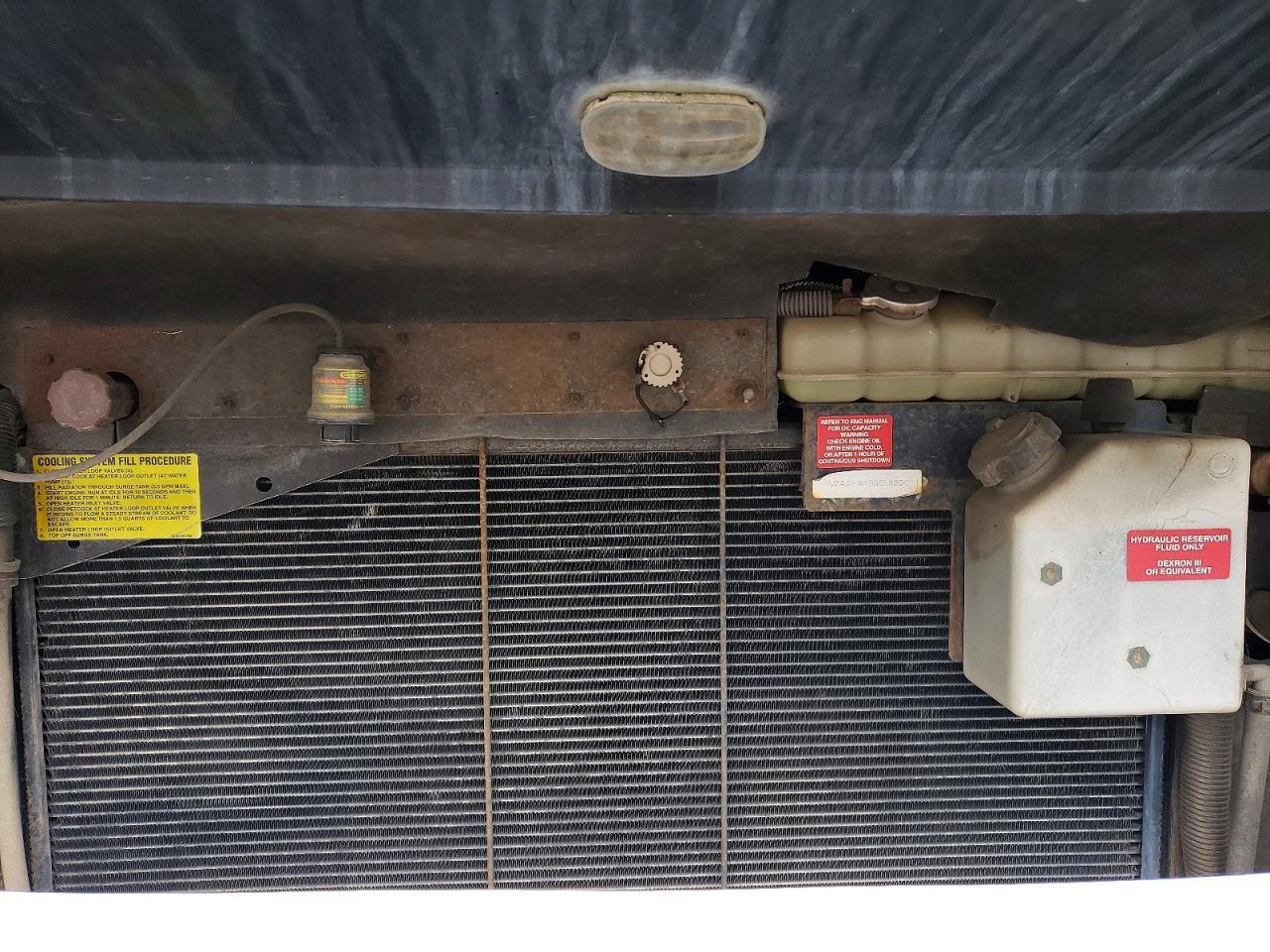 2003 Discovery 2003 Freightliner XC Chassis RV