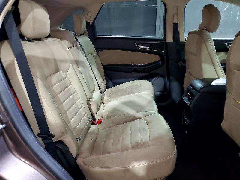 2019 Ford Edge sel