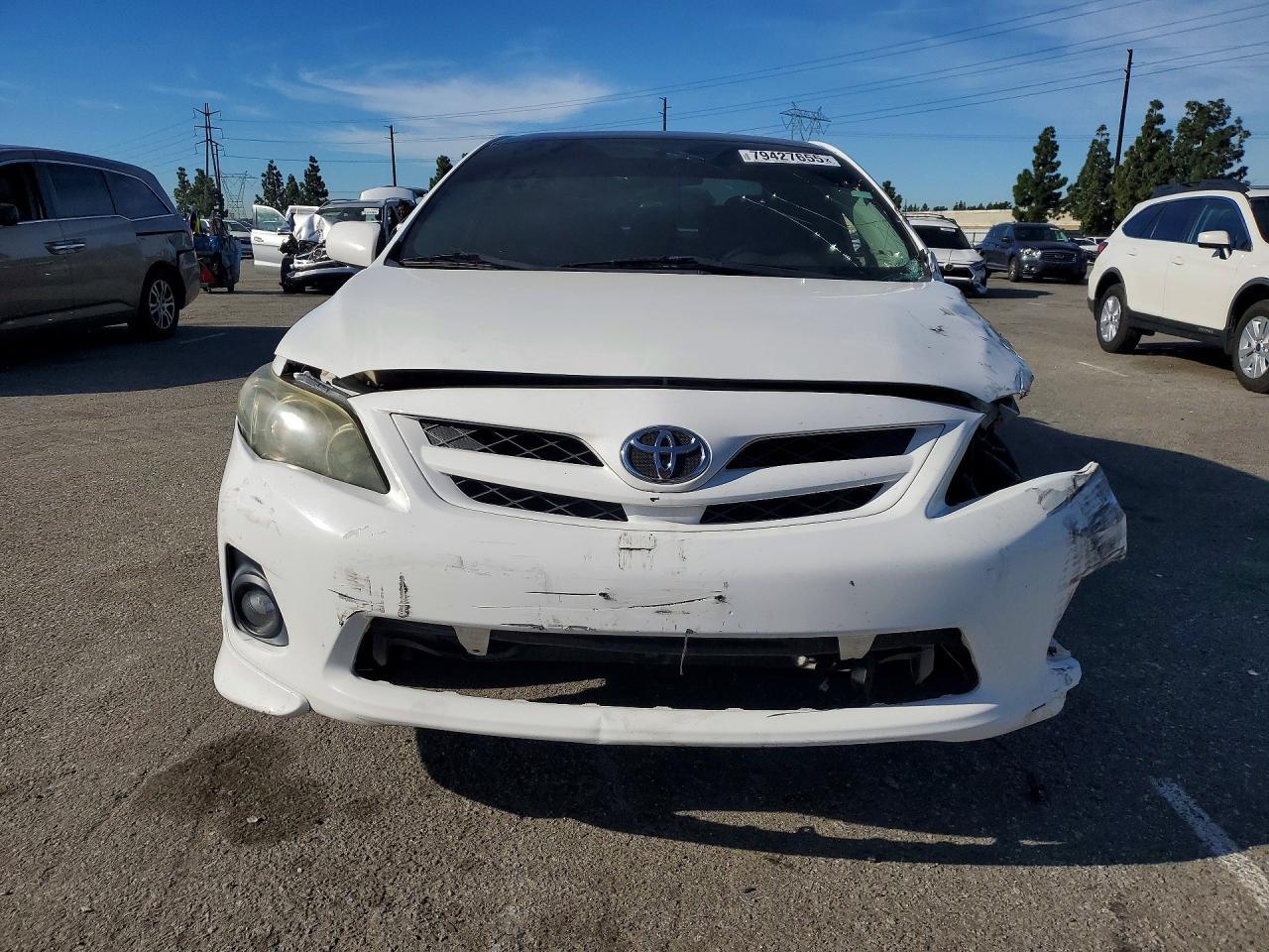2013 Toyota Corolla s