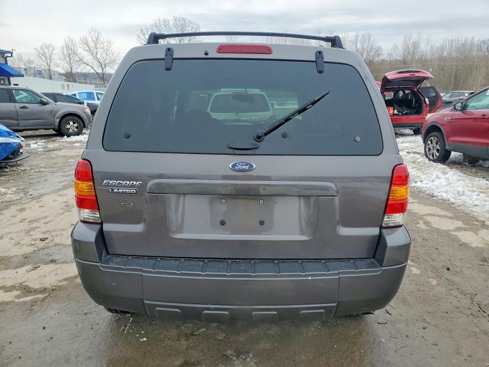 2005 Ford Escape Limited