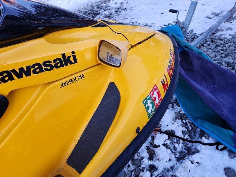 2001 Kawasaki Saki ZXI 1100 JET SKI