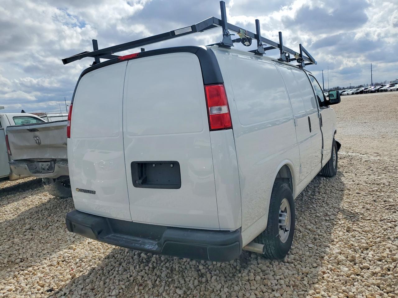 2025 Chevrolet Express G2500 Utility / Service Van