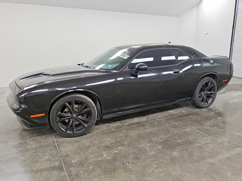 2017 Dodge Challenger sxt