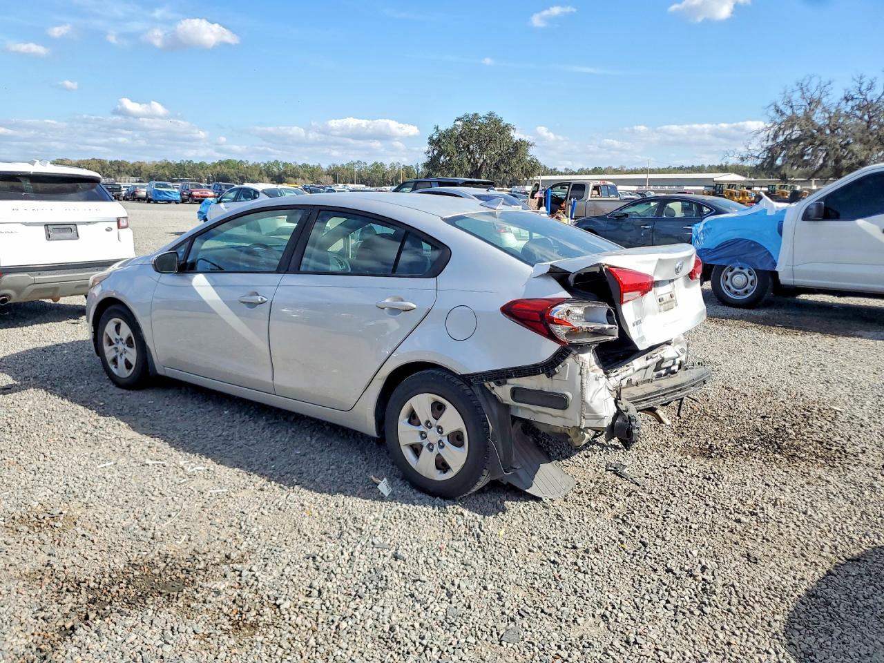2018 KIA Forte lx