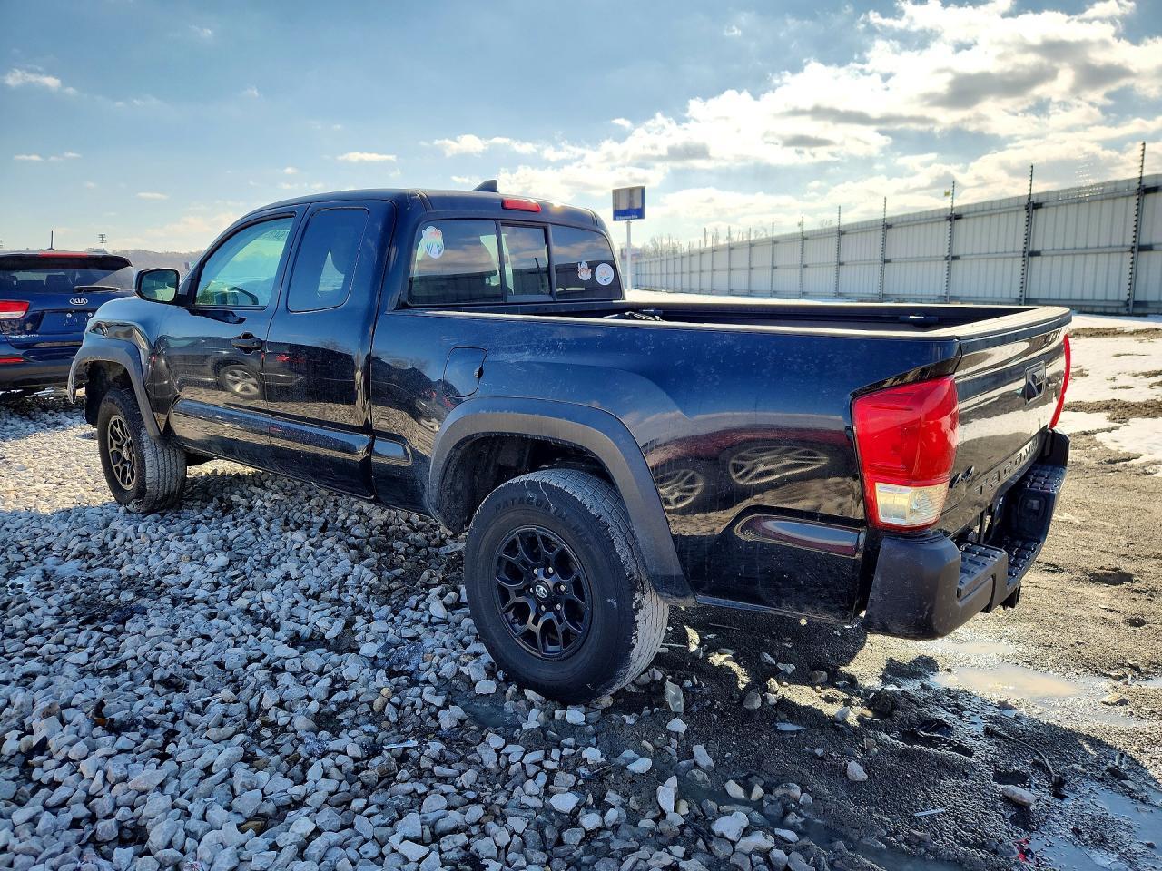 2019 Toyota Tacoma Access cab