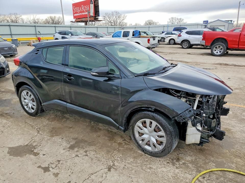 2019 Toyota C-hr xle