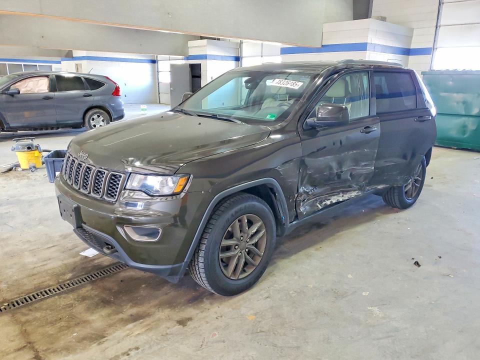 2017 Jeep Grand Cherokee Laredo