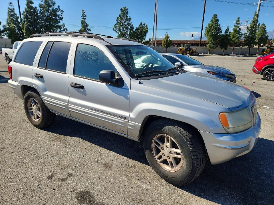 2004 Jeep Grand Cherokee Laredo