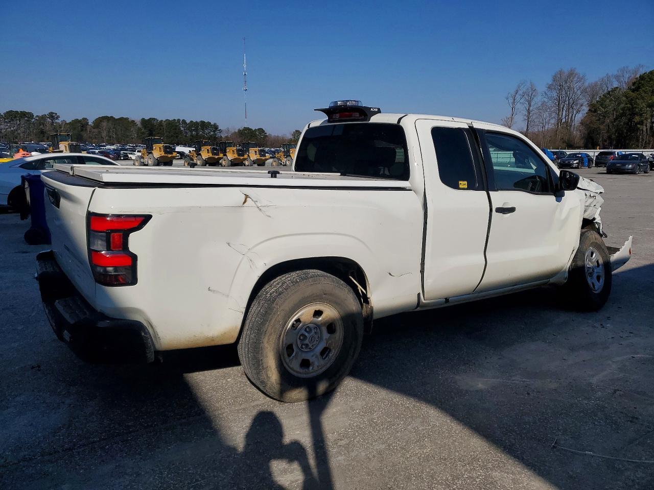 2024 Nissan Frontier s