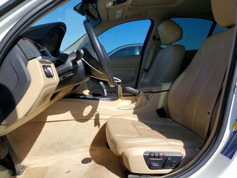 2015 BMW 328 i