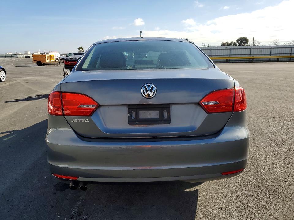 2014 Volkswagen Jetta Base