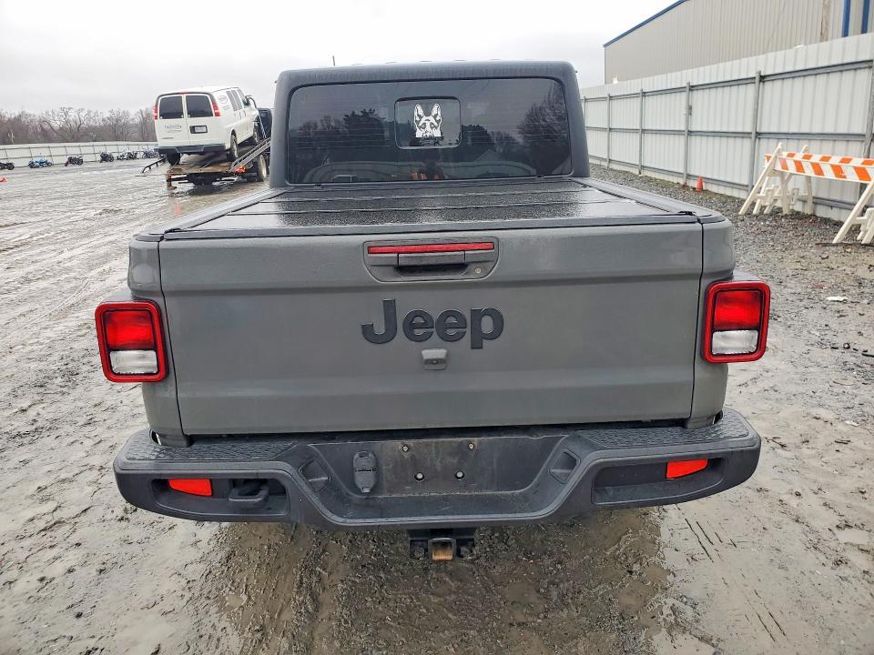 2020 Jeep Gladiator Sport