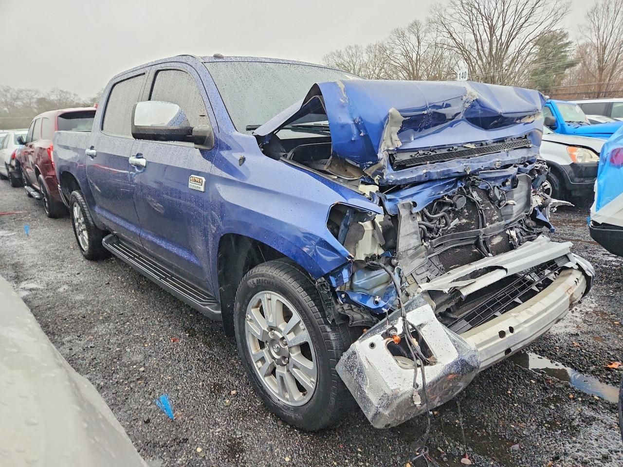 2014 Toyota Tundra Crewmax Platinum