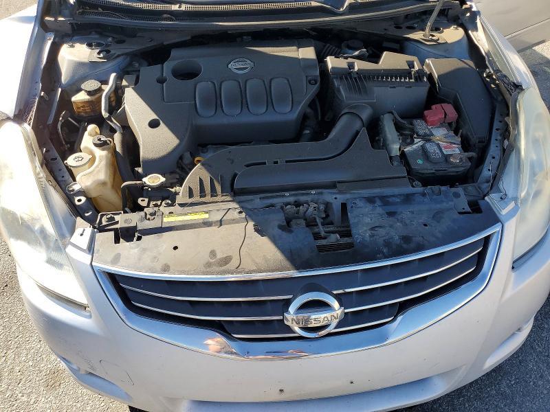 2010 Nissan Altima Base
