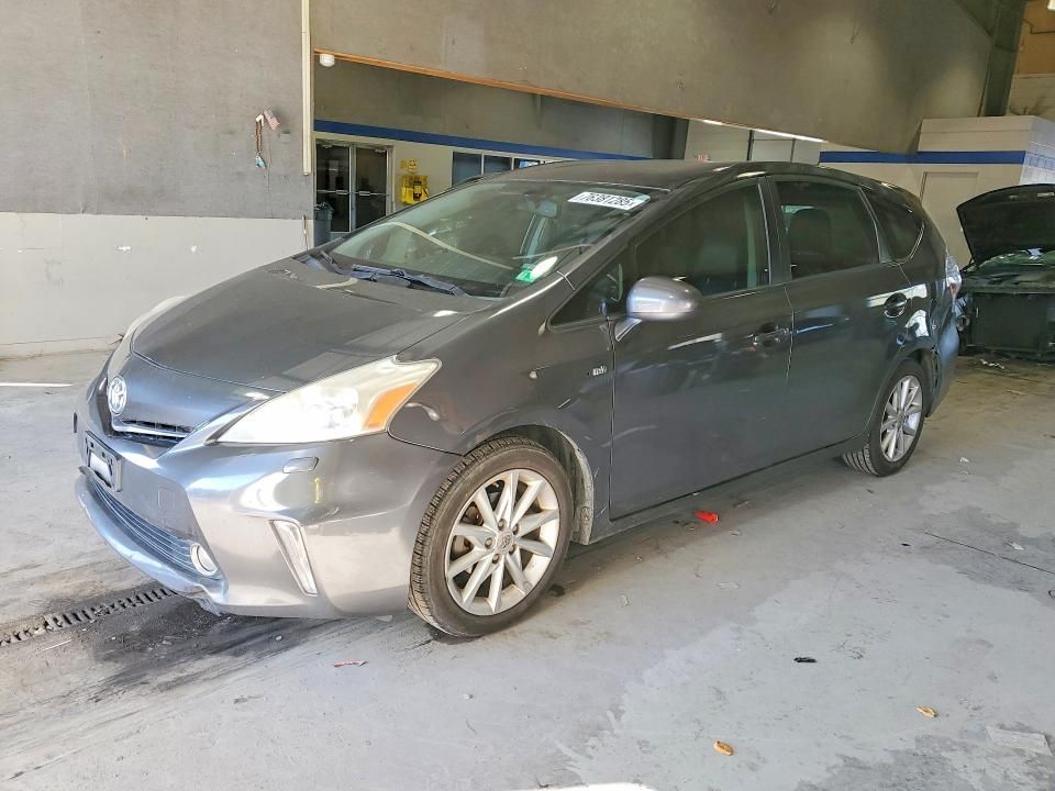 2013 Toyota Prius v