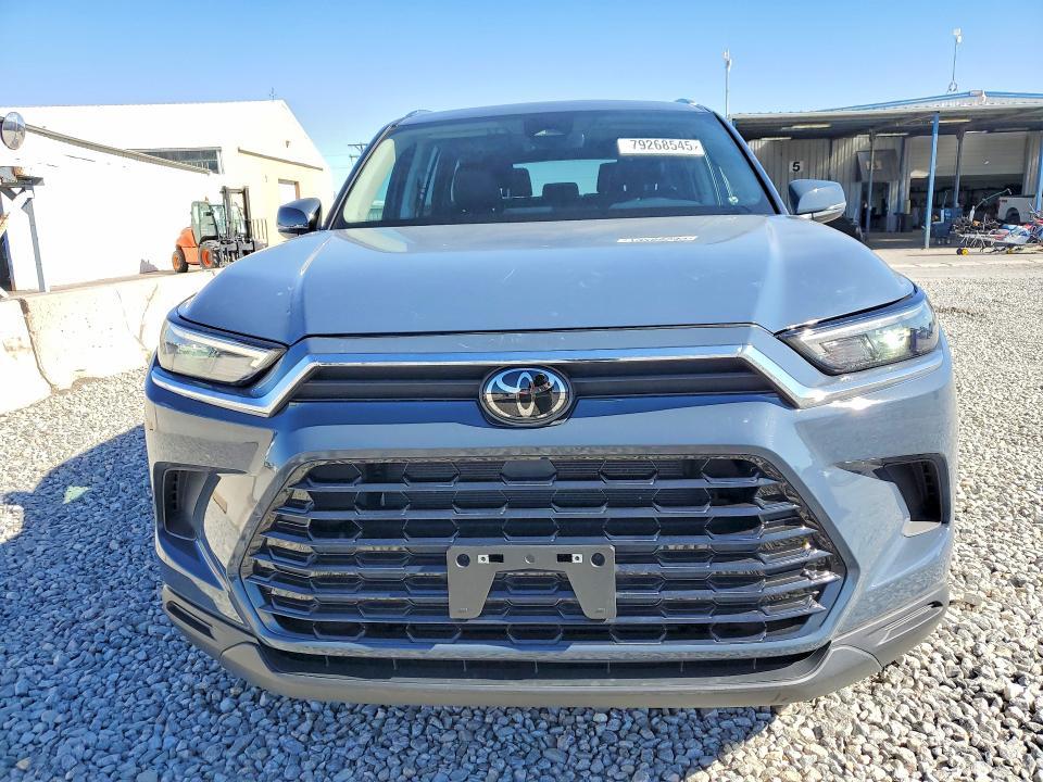 2024 Toyota Grand Highlander xle