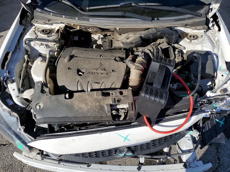 2017 Mitsubishi Lancer es